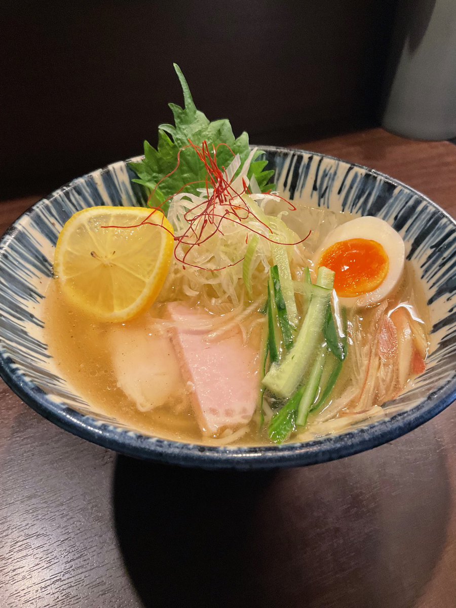 gancon_noodle's tweet photo. ガンコンヌードルです。お盆期間中も休まず営業しております。本日も通常営業しております。11時から22時（通し営業)。皆様のお越しを心よりお待ちしております！#ガンコンヌードル　#ラーメン　#駒込　#駒込ランチ　#駒込グルメ　#豚丼 https://t.co/jdjLeUOQk6