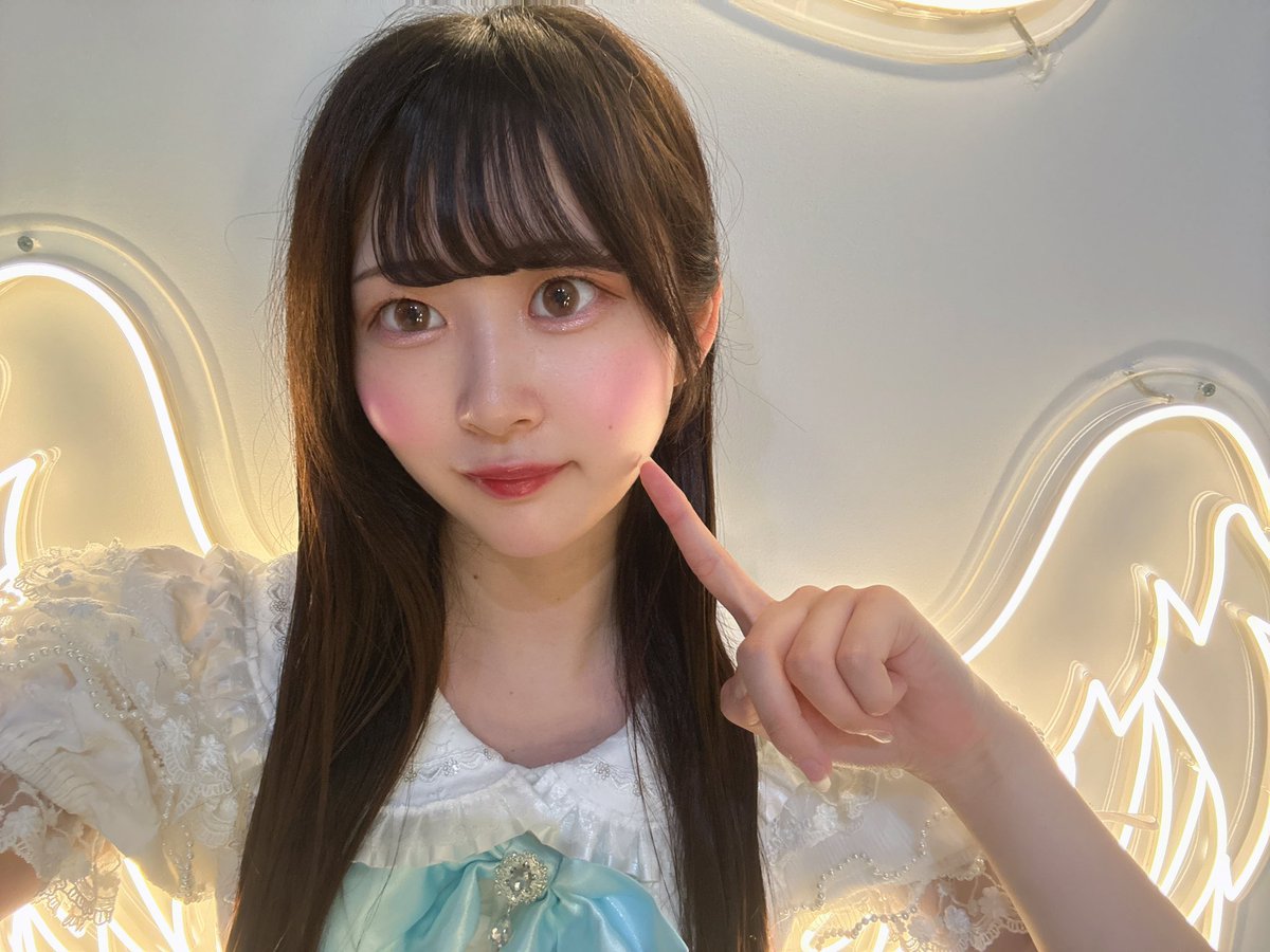 umi_tencom's tweet photo. 久しぶり〜帰省から帰ってきた❗️

おきゅいんしてます、17時まで🥲予定あって短くて雨だけどお願いします😭

@tencom_ikb https://t.co/5Hn6exLRhA