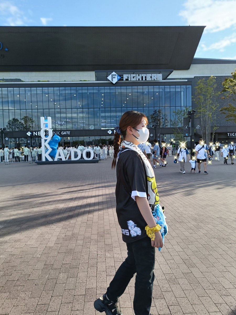 asm_390's tweet photo. 来たぞーー🙌✨️✨️
イベントのことよくわかんないまま行ったけどとりあえずGO✊️✨️✨️

…盛り盛りだけど…ポケ活…？野球観戦…？
ちょいバグる😳💦💦

まずは捕獲、、
かわいいっ😍エスコン背景いいね😍
初日は14戦…色も背景もしぶい…
2日目以降に期待🔥パス…💸

((試合は…も…残念😕)) https://t.co/BJSIlLwUGw