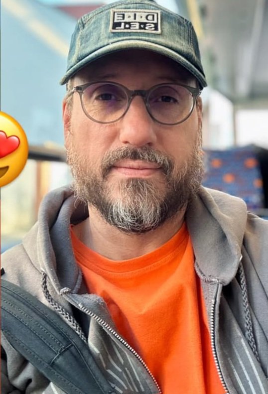 minhafortalezlg's tweet photo. apaixonada nessas fotos 🧡🧡🧡 https://t.co/hZdLeLTVuZ