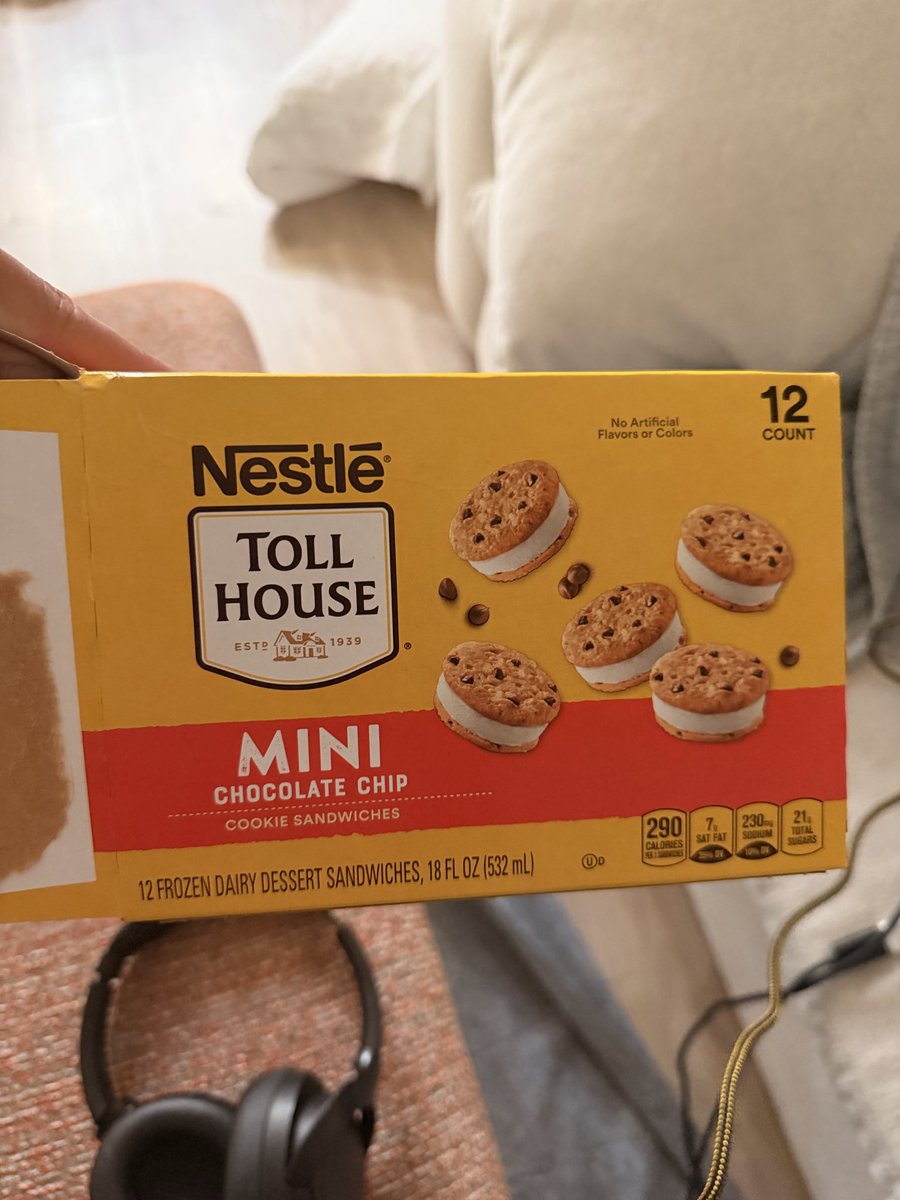 GenghisJawnson's tweet photo. If anyone is su*cidal try one of these before you try to call it quits. Save yourself. https://t.co/pnk4GyN4l8