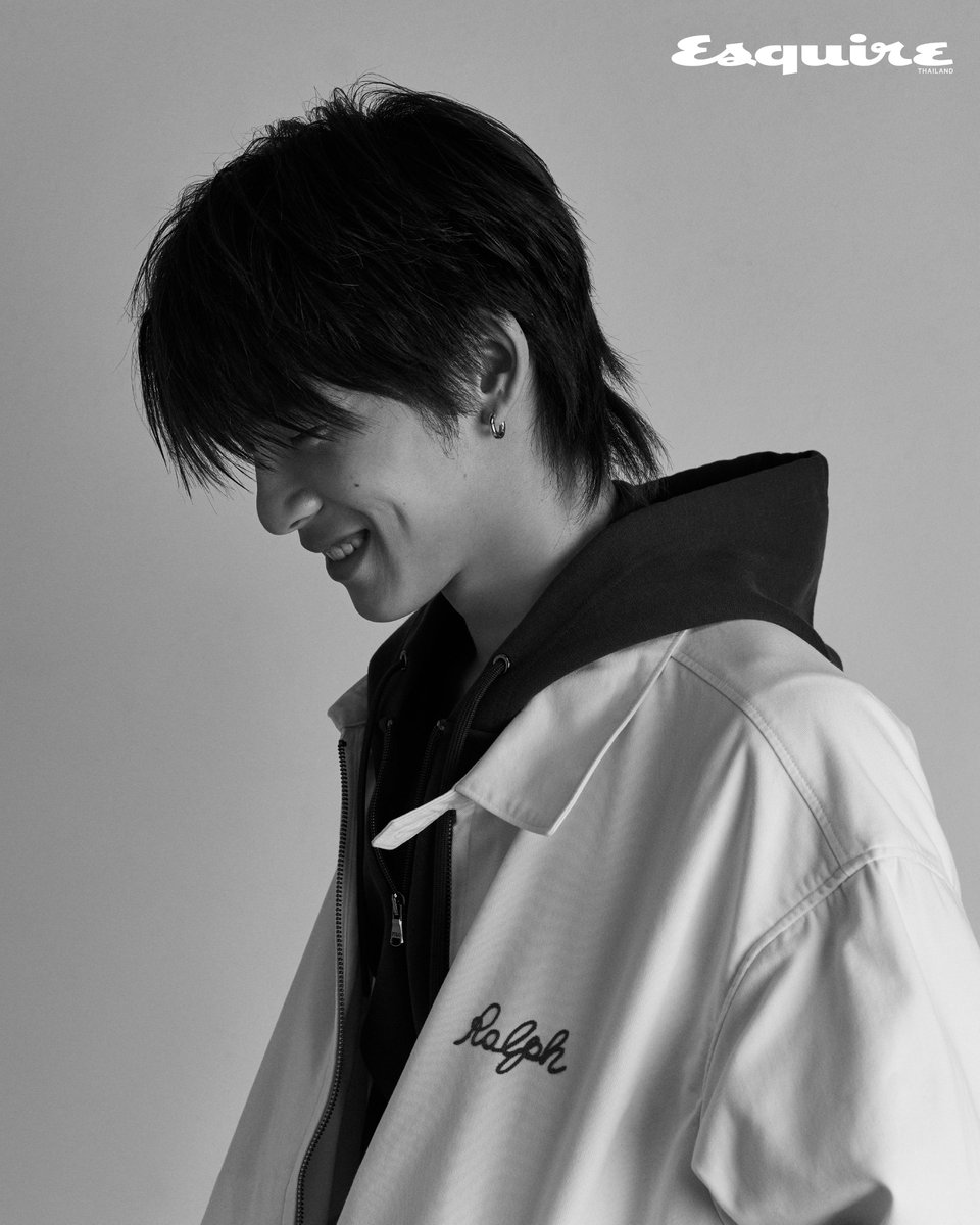 Esquire_Th's tweet photo. มาเตรียมความพร้อมกันก่อนกับบทสัมภาษณ์ และแฟชั่นเซ็ตสวยๆ ของทั้งคู่ในนิตยสารเอสไควร์ครับ

#EsquireINTERVIEW
#EsquireTHAUG26
#TeeteePor
#EsquireThailand https://t.co/csglhOhzPT