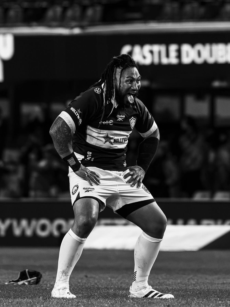 allblacks_jp's tweet photo. オールブラックスのハカに応えて、シャークス所属のABレジェンド、マア・ノヌーが単身でハカを披露❤️‍🔥

🏆2026 Rugby's Greatest Rivalry Tour
🆚シャークス🇿🇦
📍Hollywoodbets Kings Park, Durban
📆8/12(水)2:00※日本時間
📺J SPORTS
📱WOWOWオンデマンド / J SPORTSオンデマンド / ABEMA de J SPORTS

#AllBlacks