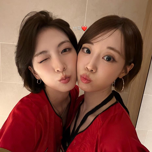 danmee17's tweet photo. 【調査開始】日本のファンが選ぶ！K-POP界最強の女性ユニット決定戦【候補23組】

投票はこちら↓ (8月26日11時〆切)
🔗 https://t.co/azLiOsRs27

●候補
#JIYOUNGJI 
#HYORISOO 
#RedVelvet_IRENE_SEULGI 
#MISAMO 
#LOVElution 
#EVOLution 
#Alphie　
#MOONSUA X #SIYOON
　：
他15組

#KPOP #Danmee投票