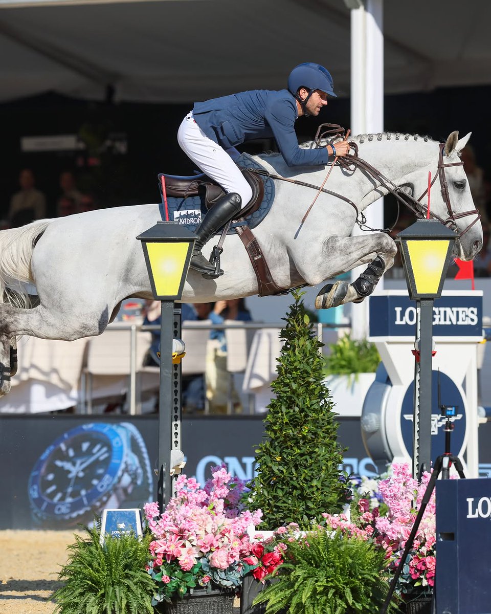 ReamsJill's tweet photo. London, what a show that was 😮💨🙌🏻🐴🇬🇧
To the 🔝 Christian Kukuk & Checker 47 🥇
#lgct #longinesglobalchampionstour #showjumping #horses #london https://t.co/aMvlG2L7qW
