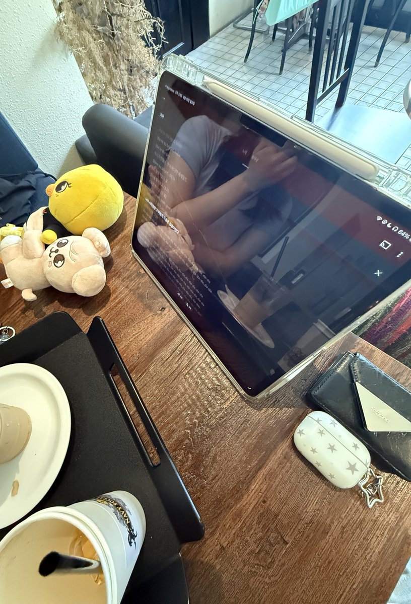 LfyoNgnAm2's tweet photo. 월요일에 슼얘도하고 미노라멘 먹고왔는디 아 또 먹고싶네
@poguniii https://t.co/DT0dhjOPyC