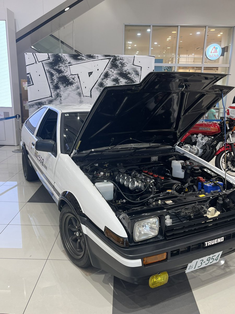 chelnuinui's tweet photo. 昨日は高崎のイオンまでいって頭文字Dのポップアップ行ってきた🚗 ³₃86かっけーな‼️ https://t.co/6HYEOisShS