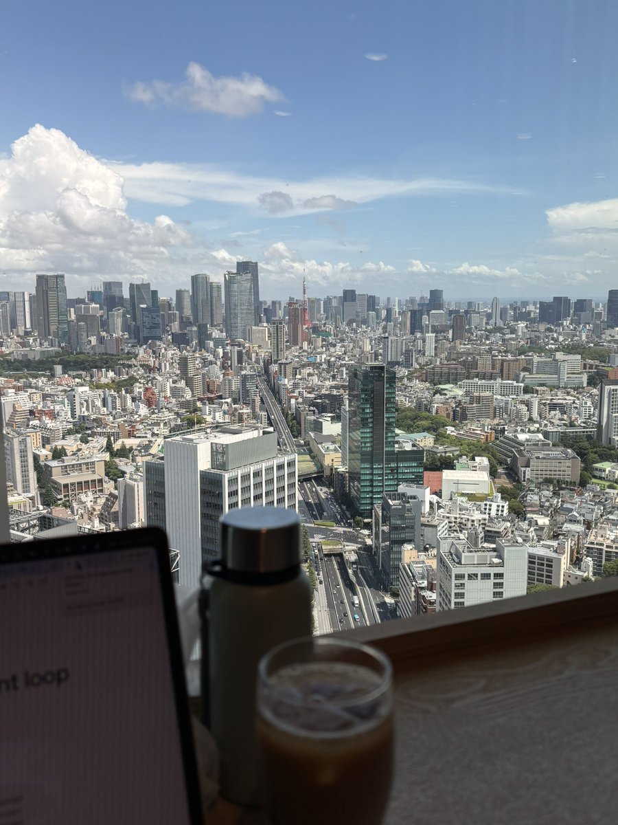 arp_ban's tweet photo. View today from the workspace 🫠🗼 https://t.co/r3q4aVrojv