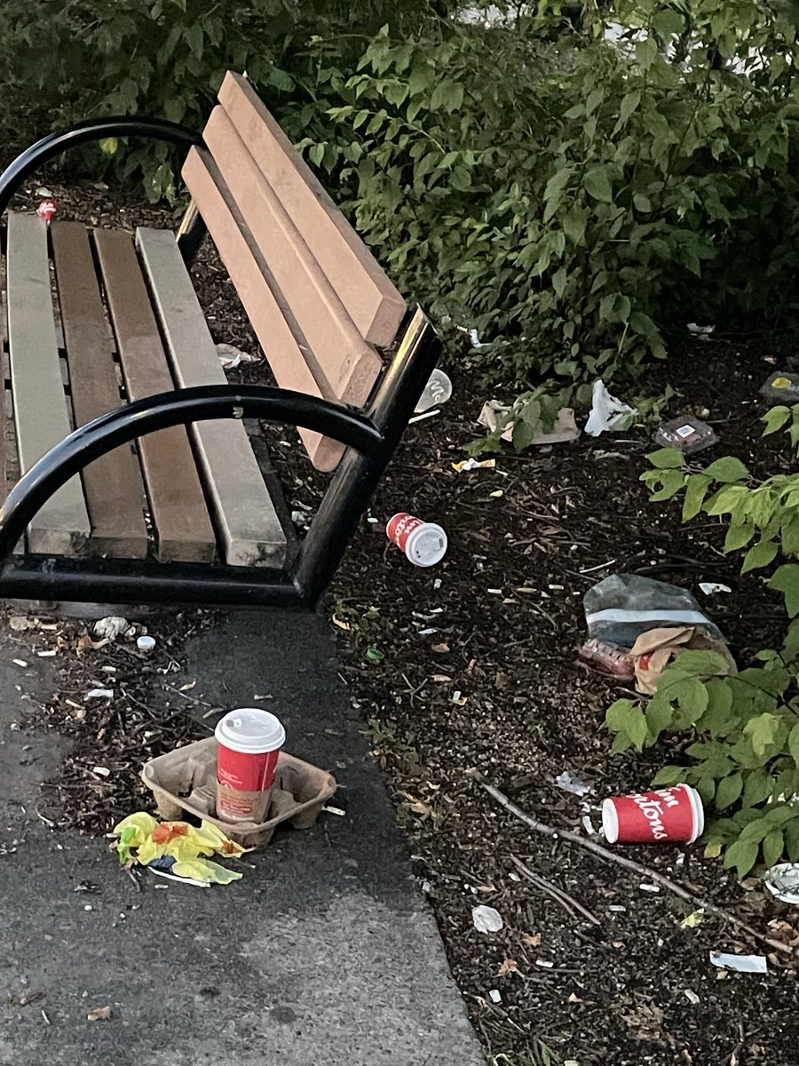 gadgetgreg's tweet photo. @CityofEdmonton I think there’s a missing garbage can by the @Southgate  LRT. Also, you might want to call on  @FlixBus @RedArrowEbus and all the other buses to help keep the area clean by providing garbage bags on their buses. I think this is absolutely disgusting. #litter https://t.co/Swvl7pjNfS