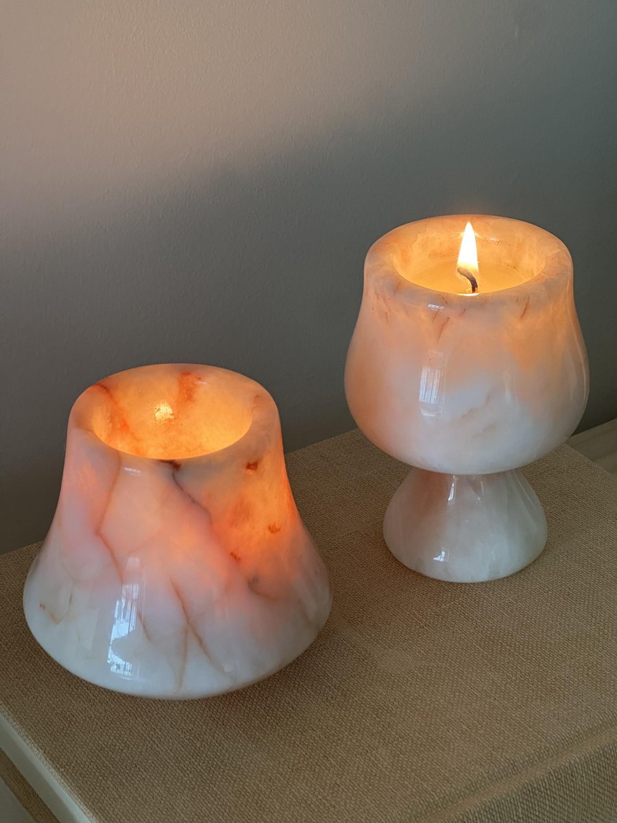 Victoria_Caring's tweet photo. Light the candles, let go of the worries, and good night. 🕯️🌙 https://t.co/SwdwN3Pnz1