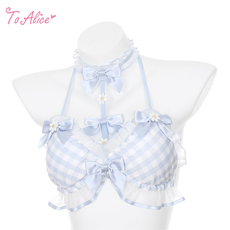 toalicejapan's tweet photo. ❤️ToAliceJapan❤️

\ New Arrival /
本日より発売スタート🌟新作アイテムが登場🎀

🎀ToAlice🎀
【サマーデイジーシリーズ】

・デイジー×ギンガムチェックビキニ　¥8,360
⇢🛒https://t.co/NYq2lJhESD
カラー：ブルーチェック
（サイズ:S/M/L）

デイジーのモチーフとリボンがたっぷりとあしらわれたギンガムチェックのビキニ。

🎀ToAlice一覧⇩
［https://t.co/JwtkWW6df2］
#ToAlice #ToAlice新作