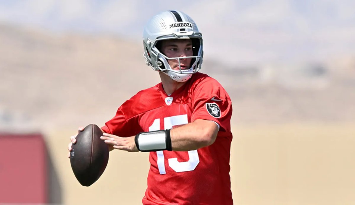 SleeperNFL: .@VinnyBonsignore believes Fernando Mendoza has a “real chance” to win the starting job and says there’s “actually a rea