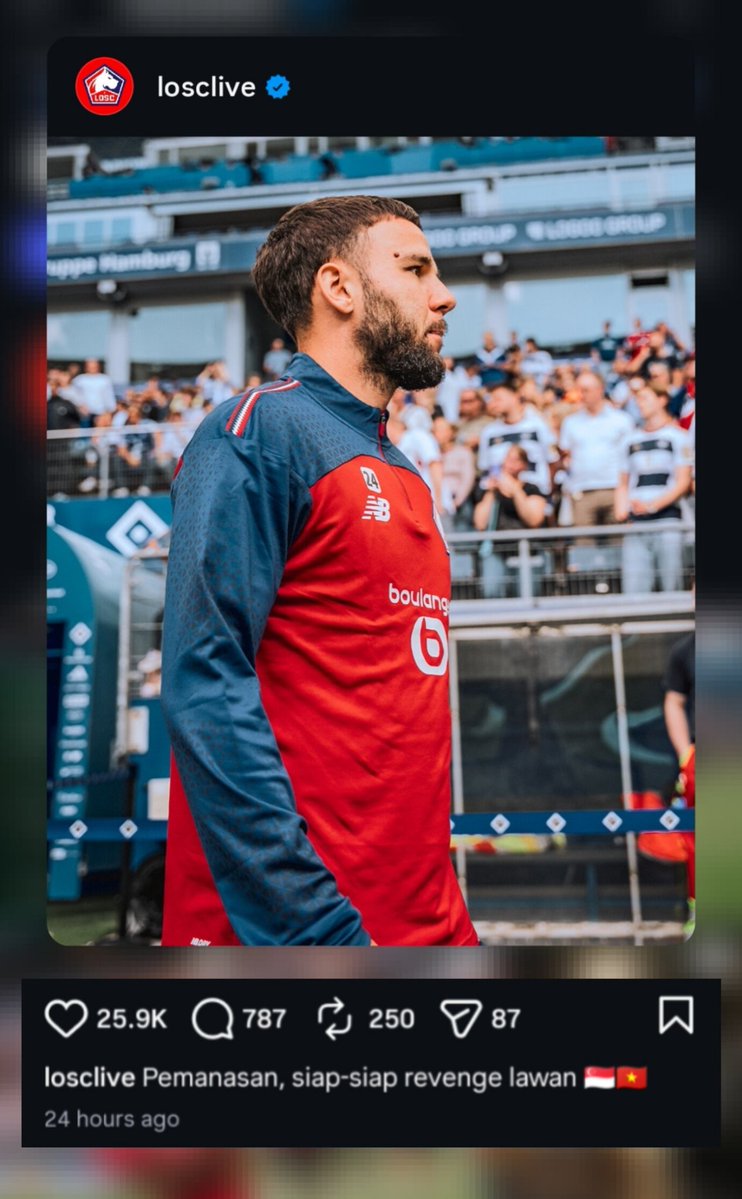 FantasyTactical's tweet photo. Guys, kita harus bersyukur karena pemain Indonesia ada di tim yang care sama timnas.

Kemarin Lille unggah foto Verdonk di medsos resmi dengan caption  "Persiapkan, siap balas dendam ke Singapura & Vietnam."

Lille lagi pramusim dan Piala AFF bukan jadwal FIFA. Jadi Verdonk cuman nonton dari jauh waktu timnas gagal di piala AFF.

Lille buktiin mereka dukung pemainnya di klub dan tim nasional. Mereka paham bagaimana fans Indonesia bereaksi terhadap kegagalan kemarin.

Jadi apakah mereka beneran tulus atau hanya gimmick buat cari impresi doang?