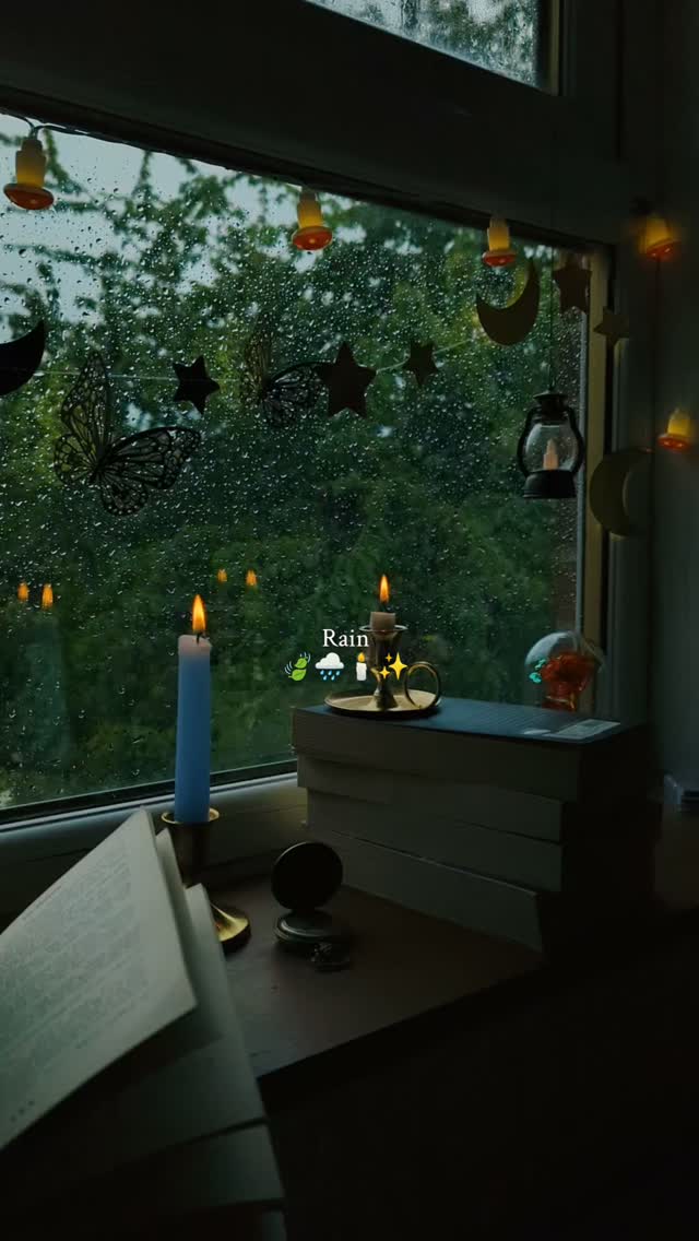 ZenobiaGair's tweet photo. when you told me your favorite book, i read it over and over again, trying to find you in it. https://t.co/ial2htLkN9