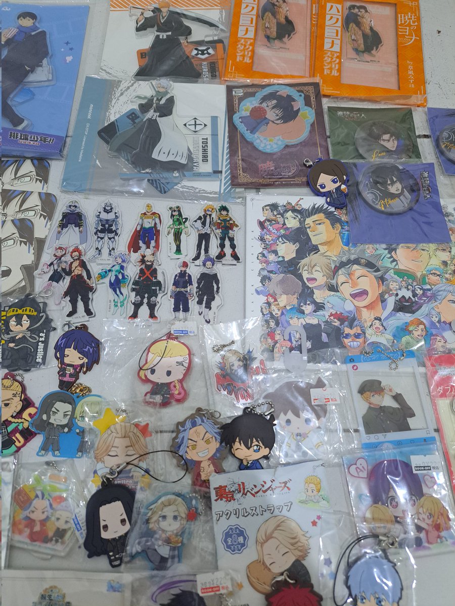 makotopuff's tweet photo. ⭕️WTS⭕️
anime merch official
#warunganime #wtsanime #mha https://t.co/32dmTEgw5z