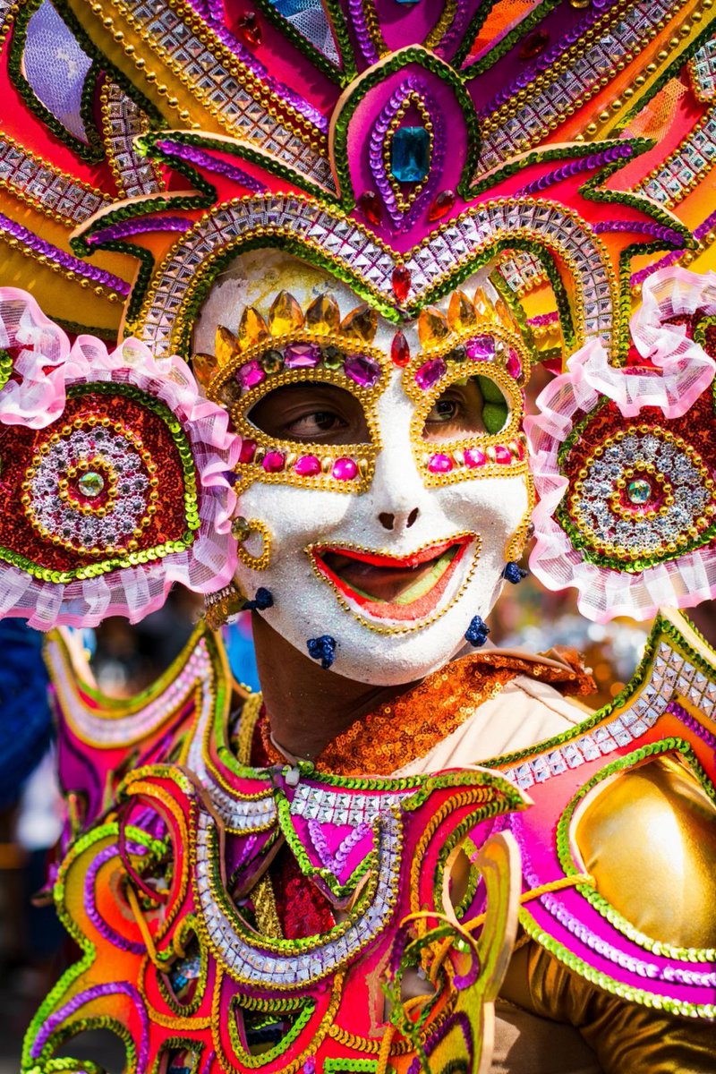 MythicMski's tweet photo. @TEXITcoin Bacolod City in Negros Occidental, Philippines. Also known as the City of Smiles. Where we celebrate the Masskara Festival every month of October. ❤️🎭 

There's a tragic happened in the past that's why people wearing masks to cover their sad faces. 🥲 https://t.co/XwFzCm8h4T