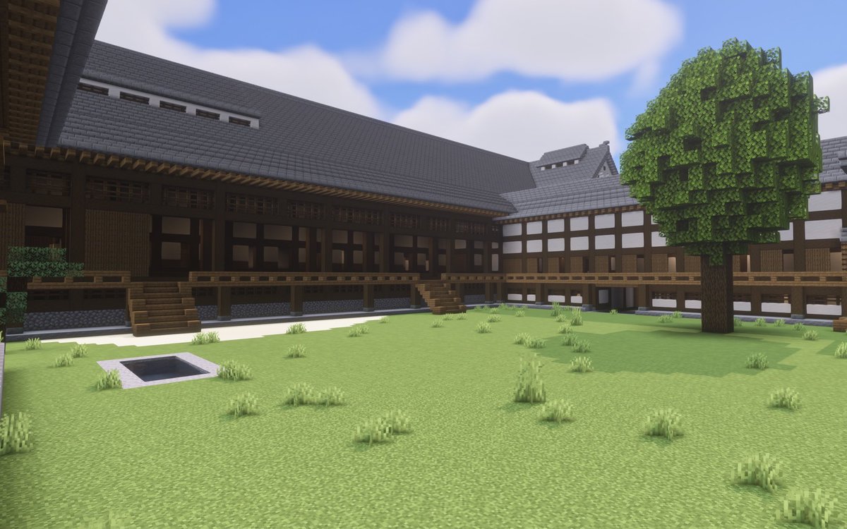 s0komoto's tweet photo. マイクラ 熊本城
本丸御殿 中庭
#熊本城 #マイクラ建築 #Minecraft #Minecraftbuilds https://t.co/QbST9cbdXE