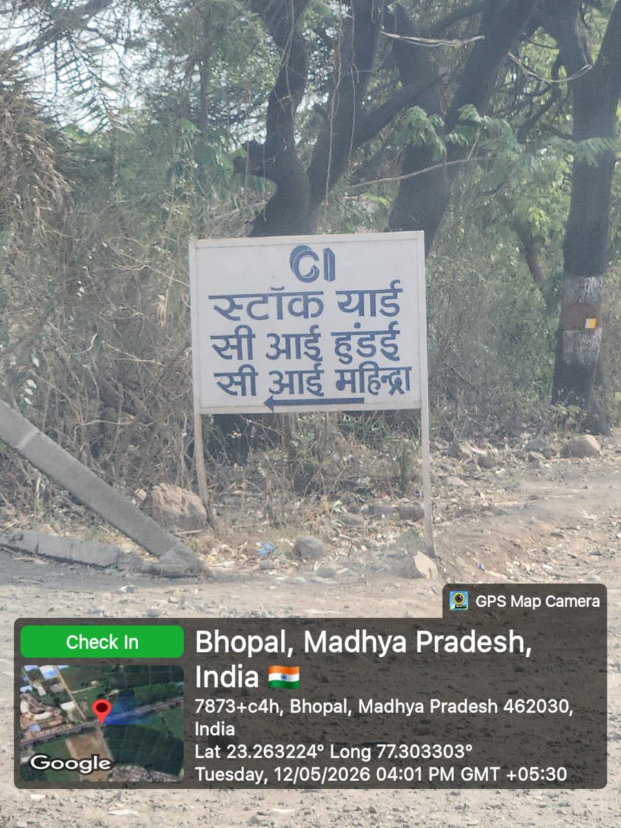 SKd19280's tweet photo. https://t.co/DuYUaw7DKn

@HyundaiIndia @MahindraRise #wetland #mp #ngt #bhopal https://t.co/LkLQ7NSFt1