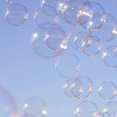 bro_lawn's tweet photo. New sci-fi movie is mind-bending  Plot twist got me. Who’s seen it? SciFiMovies 🎈 🍬 🌟 https://t.co/A5aTWb0Jfw