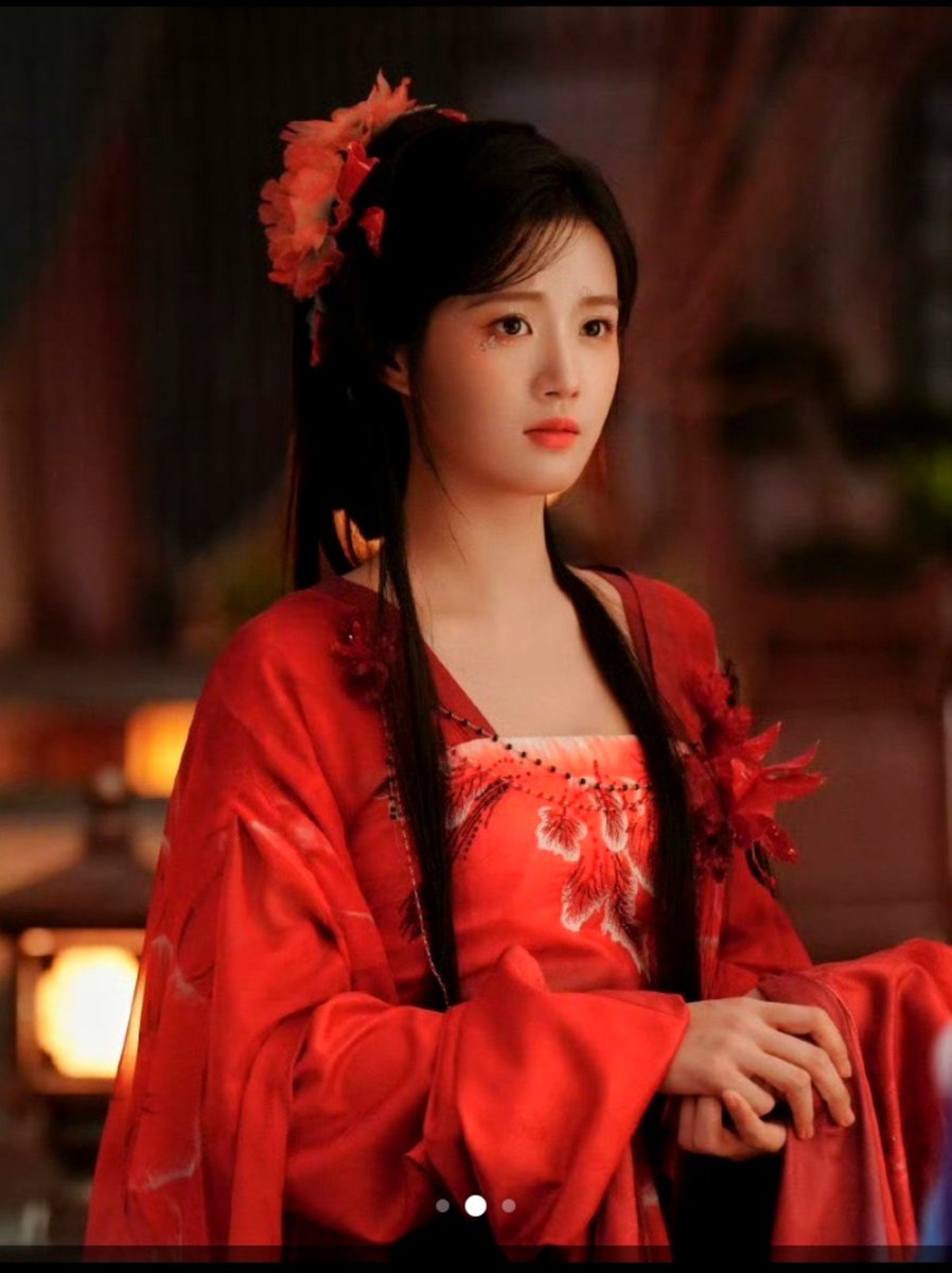 joyandvictoriaT's tweet photo. 🍉 Youku's #QiXingCai (七星彩) is coming

Merchant daughter fakes being docile to survive a toxic noble house x the ONE master who sees through her act.

Both are manipulators. Both are morally gray. Both are obsessed.

Novel by Ming Yue Dang, Youku + Stellar Media
Rumored FL: #LuYuxiao 👀

THIS TROPE IS GOING TO EAT. #cdrama 

#QiXingCai #LuYuxiao #Youku