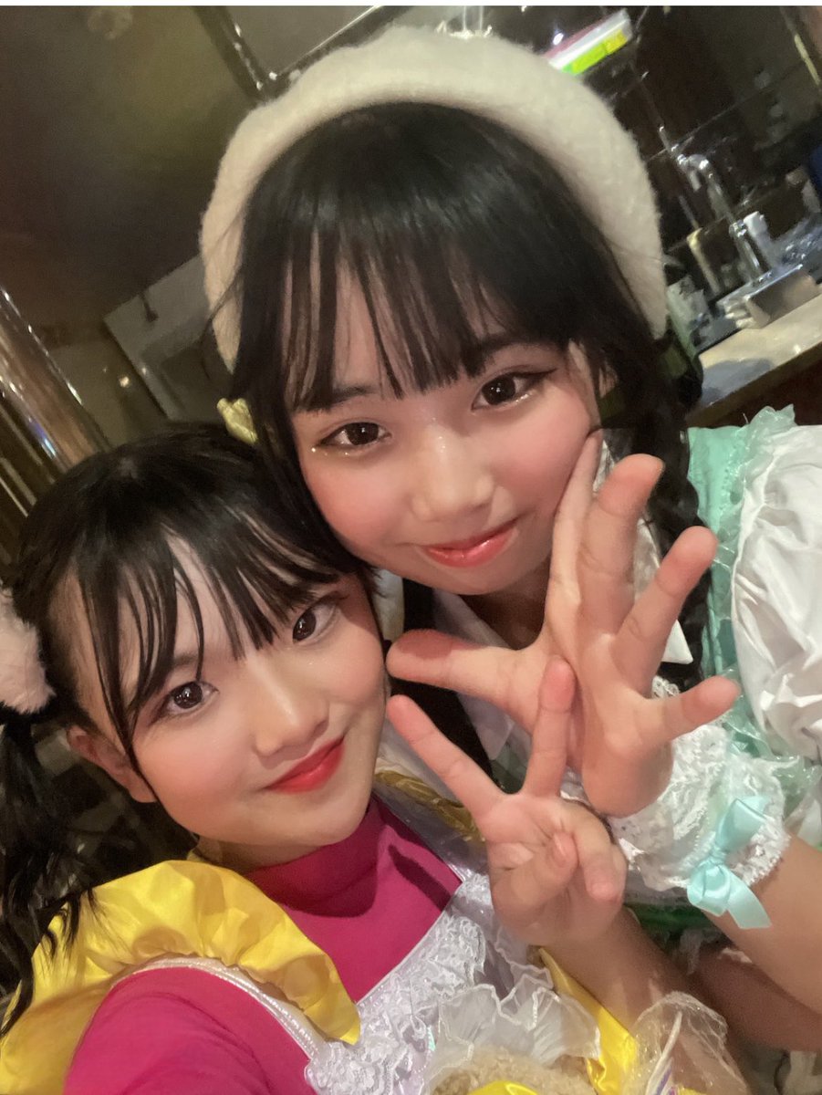 natsume_yukari's tweet photo. おはようございます☀️

この投稿の答えはののっちでした！！💛
2人一緒にいるといつも楽しい🎀

 #ちぃたんぼんばーず #のの  #夏目ゆかり https://t.co/1LymckPOFp
