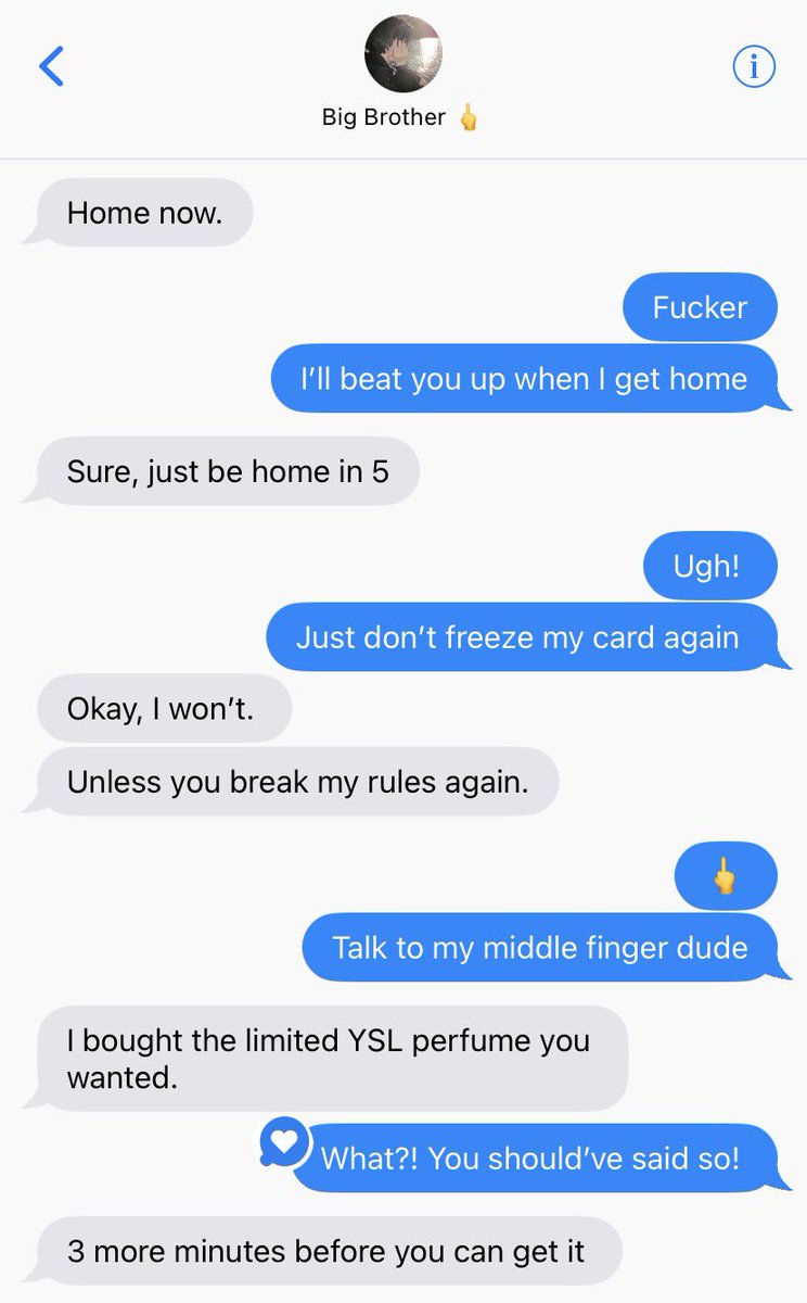 eyoquuartet's tweet photo. 🦜’s clingy older brother ☯️ who has brocon 🤤💗 https://t.co/oOV3i99C4R
