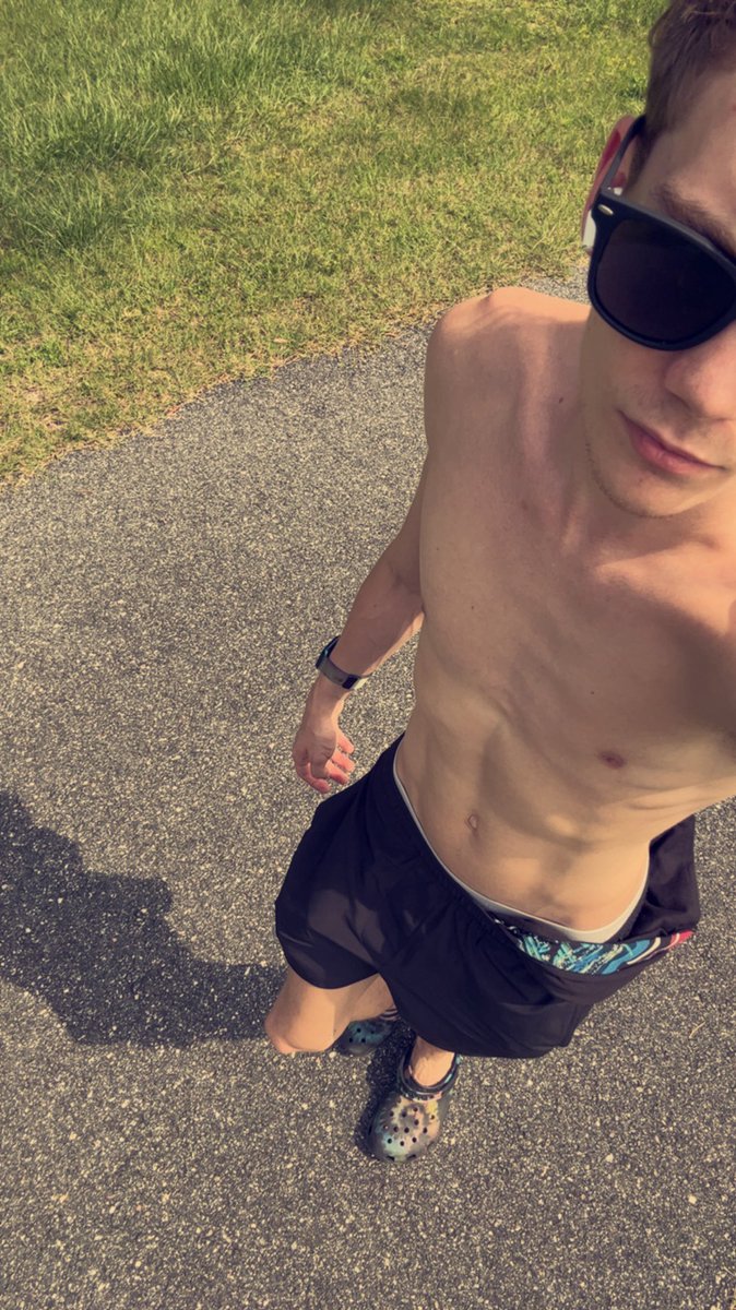 CameronMooreLOL's tweet photo. Instagram vs X which do you prefer 🫣 https://t.co/QDoMqiTOtk