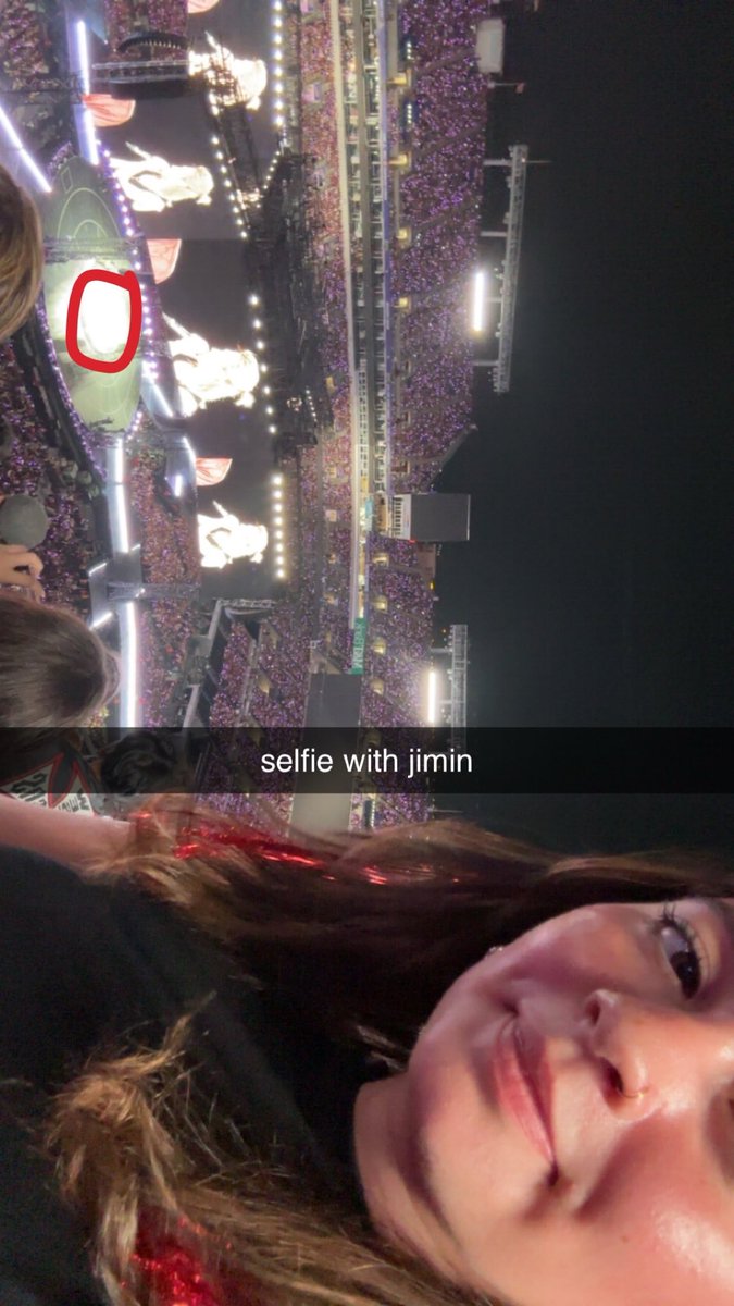 smrldojm's tweet photo. Selfie with jimin https://t.co/UewUo85Tpj