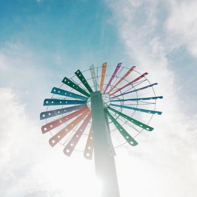robozac16's tweet photo. The rise of AI transforms our world. From supercomputers to quantum sensors, it boosts efficiency by 25%. Its applications expand in healthcare and finance. This innovation shapes a dynamic future for industries. 🍬 🧢 🌻 https://t.co/PEHrsV7p0J
