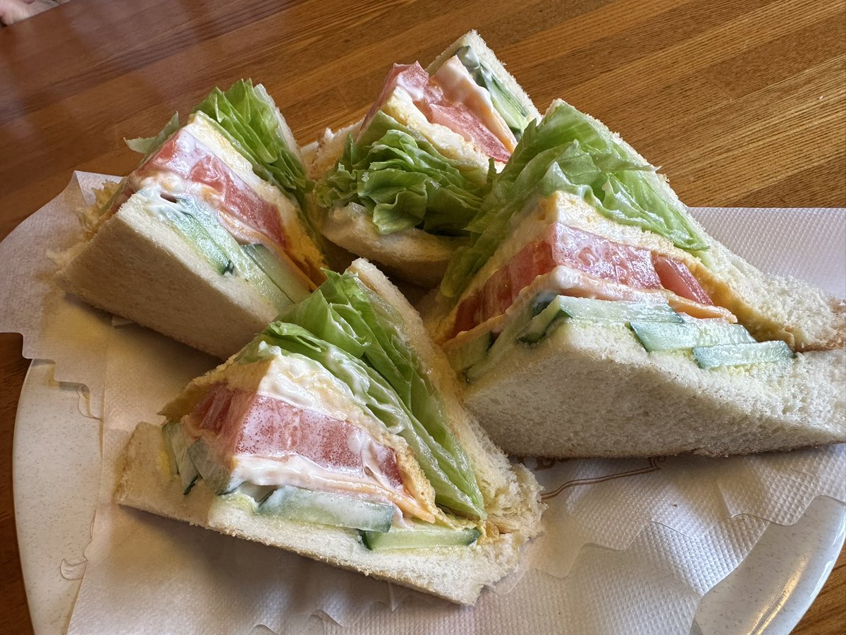 aaako0216's tweet photo. お墓参り💐🙏
からの、ランチ🍽️ https://t.co/MCaAYFOdXX