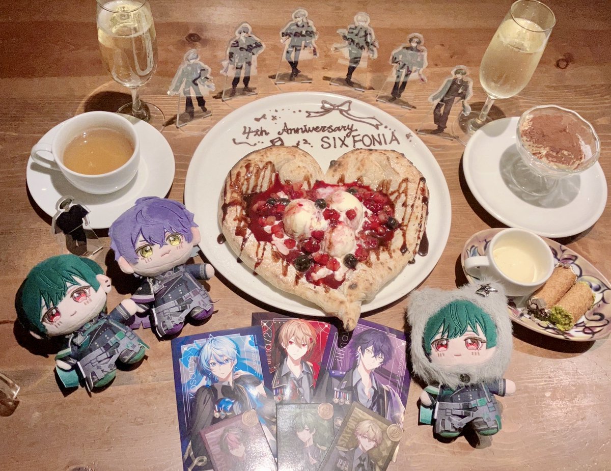 sherry061218's tweet photo. 4周年おめでとうございます🥂✨
これからも変わらない純粋な６人の心のまま走り抜けて下さい🫧

#シクフォニ
#シクフォニ４周年 https://t.co/5uYYwwFSHI
