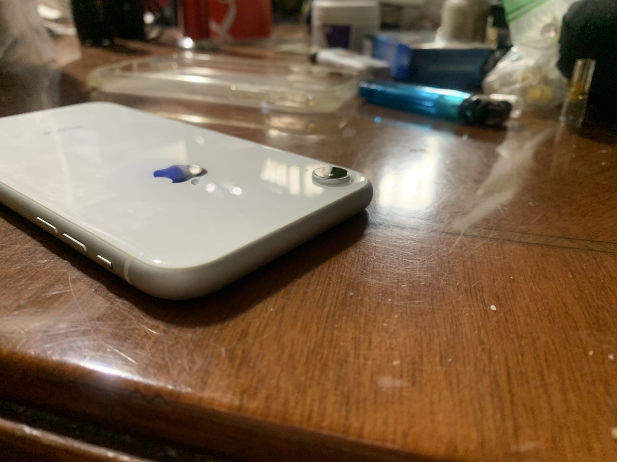 fnevarez1's tweet photo. vendo iPhone 10xr https://t.co/r8orQsx1ik