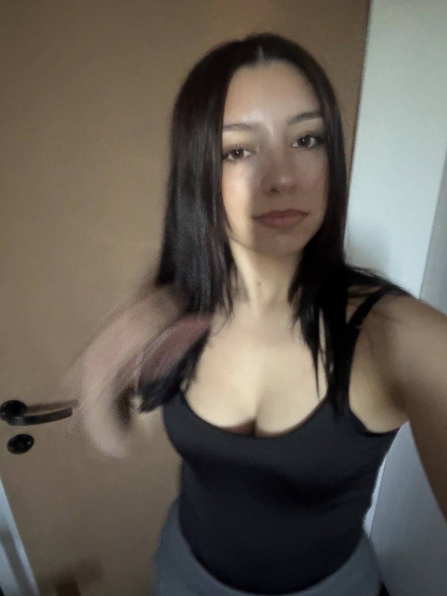 halodarlingg4 tweet picture