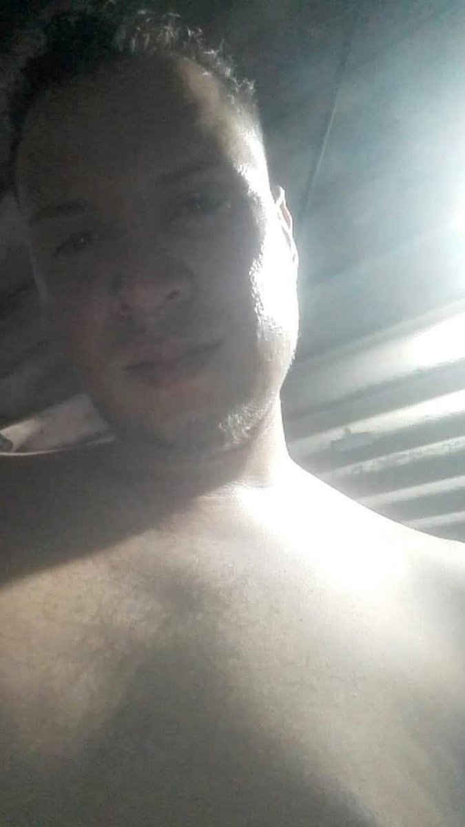 Heteromania3's tweet photo. Hetero engañado https://t.co/MK3thQPVTZ