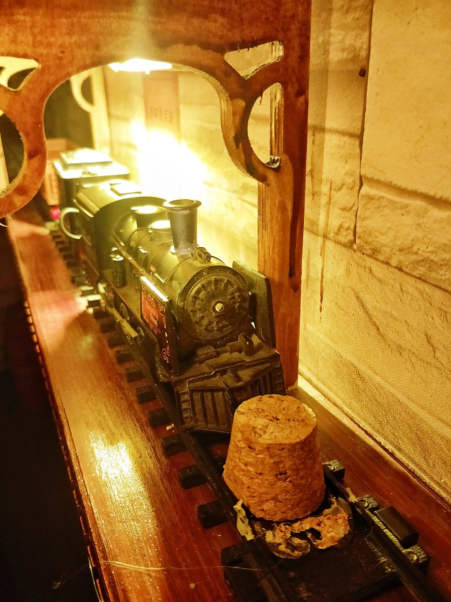 GaneshJajora's tweet photo. Escape room test: 2 locked boxes, 1 cryptic note u0026 a ticking clock—can you crack the code before time’s up ， https://t.co/J2SCWM7dge