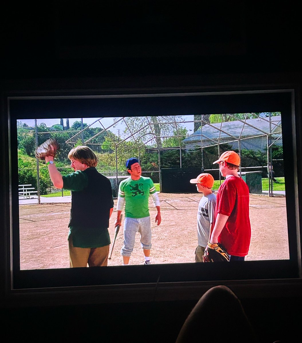 Craigbomb84's tweet photo. Beers and benchwarmers. Does it get better? https://t.co/lAun5Wvw7Q