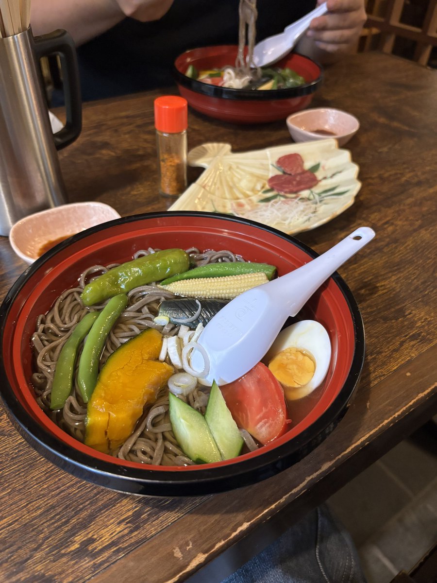 Lif_journy's tweet photo. なかなかいいぞ！野沢温泉！
夏野菜そばと馬刺し美味しかった😋 https://t.co/YF4atmF30S