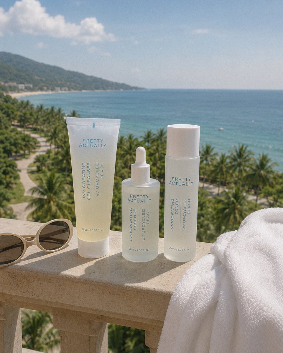 prettyactually's tweet photo. 夏は楽しいですが、
強い紫外線や猛暑、
海風は肌を疲れさせがちです。

だからこそ、休暇中はなおさら
肌には軽やかでしっとりとしたスキンケアが必要です。

旅行先でも、
日常に戻った後も。

PRETTY ACTUALLYと一緒に
肌が心地よい夏を過ごしましょう。🌿 https://t.co/onG16e0OGs