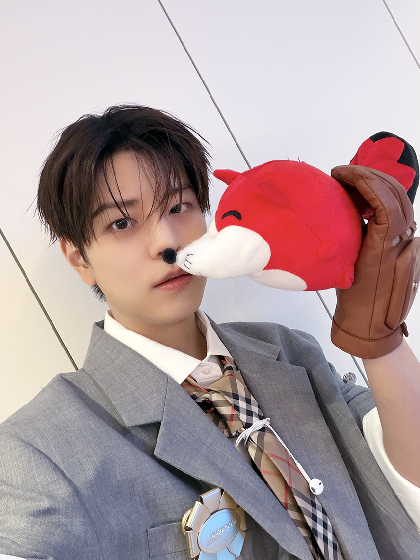 SOHUKOREA's tweet photo. #스트레이키즈 #StrayKids #방찬 #리노 #창빈 #현진 #한 #필릭스 #승민 #아이엔 https://t.co/K1bJ6WNoiw