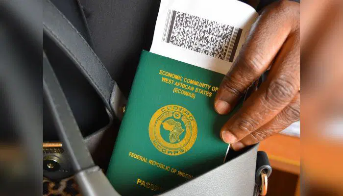 vanguardngrnews's tweet photo. 2 countries to open borders for Nigerians to enter without visa

https://t.co/Mh2O2CObTF https://t.co/PF5d4JjLjp
