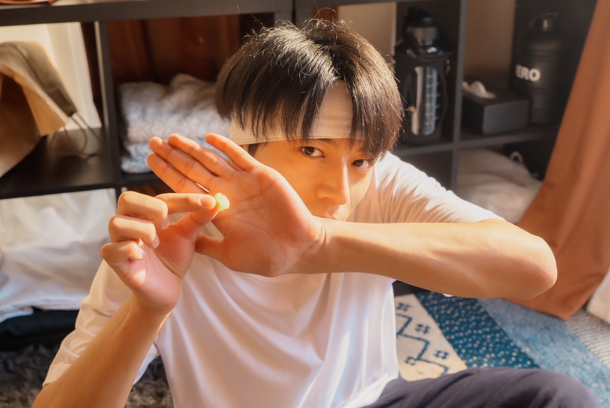 saitoryu616's tweet photo. 本日ご紹介するのは
多古井さんの頭に付いていた
かめきちのキャベツです。

産地にこだわった新鮮なキャベツ。

たこ焼きは撮影終わりに
例のごとく掻っ攫って帰りましたが、
キャベツはやめておきました。
別に苦手なわけではありません。

#キスあと #キャベツ #多古井産 https://t.co/ImqUNyzhPc