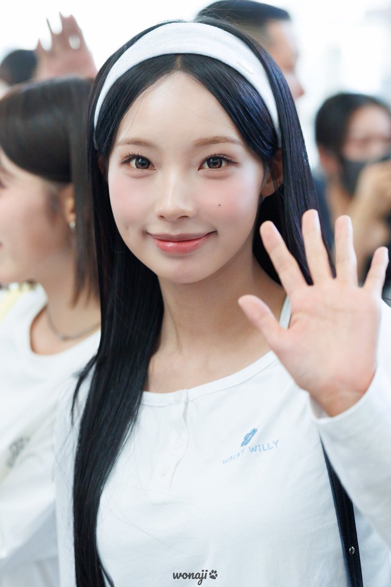 wonaji_525's tweet photo. 260812

#원이 #리센느 #WONI #RESCENE https://t.co/j3I52AM4XU