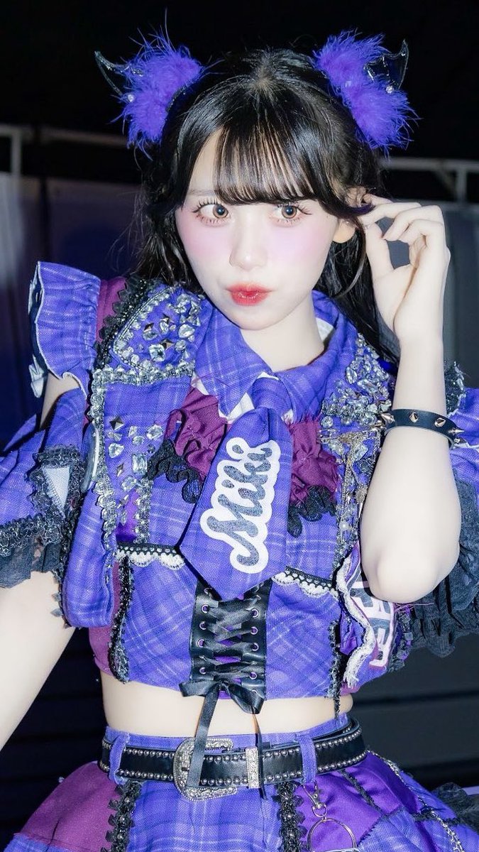 dnb8ax's tweet photo. 🎤💜 https://t.co/uIZdBnO3BT