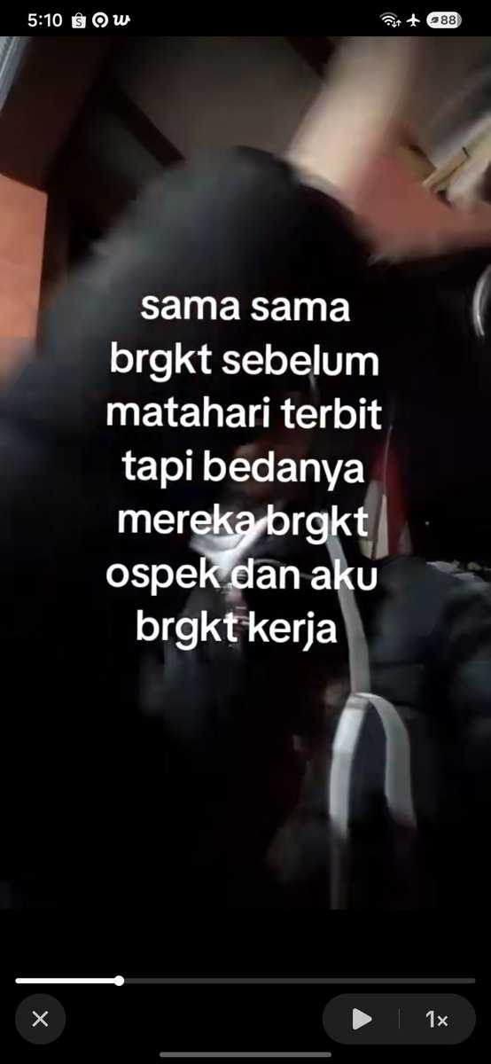 noemoww's tweet photo. aku nangis liat adek posting kaya gini di tiktoknya :( https://t.co/0mGvHYGozk