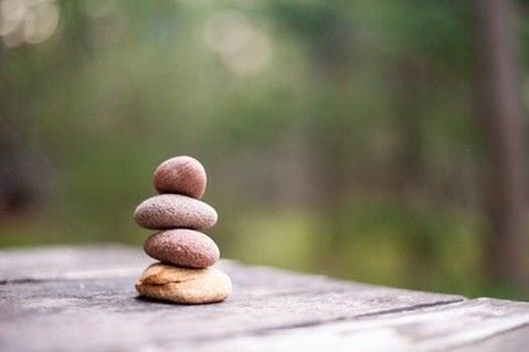 DTNEtiquette's tweet photo. I LOVE the calm that comes with stacking rocks...plus it's a test of your patience and determination! I keep a stack in my office to remind me of the importance of balance in my life! ~ #DTN #StackingRocks #Balance #PatienceRequired https://t.co/ZAIA20rKVt