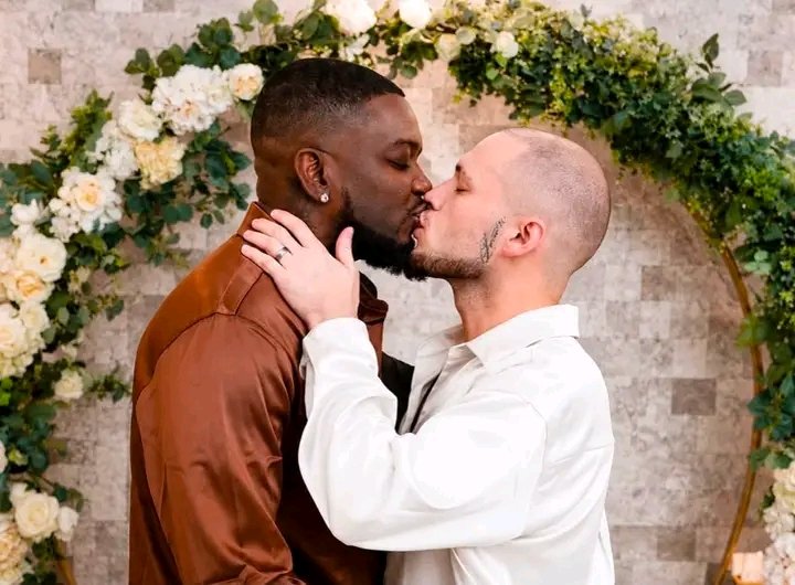 Tobirz6's tweet photo. “I married my best friend, my love, my person. here's to forever, husband” 

Congratulations great couple🌈  love is indeed beautiful https://t.co/rm6R4zjjpZ