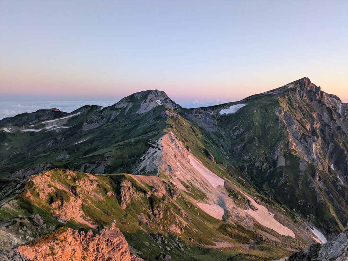 climbing_8505's tweet photo. 夏休み登山：栂池〜八方尾根

台風で日程短縮しましたが、最高の景色が見れました！ https://t.co/kld8dZOd9Y