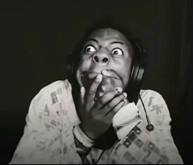 kokijgg's tweet photo. katie hearing ron screaming for help on the toilet gmfu😭 https://t.co/hR4XQRIQQo