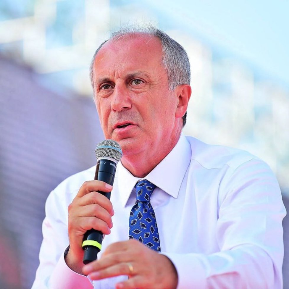 vukuathaberx's tweet photo. Muharrem İnce:

“Aziz Türk Milleti, çok yakında Bahçeli bizi kandırdı, öcalan bizi kandırdı demeye başlayacaklar. Hazır olun.” https://t.co/0IxzXohNvM