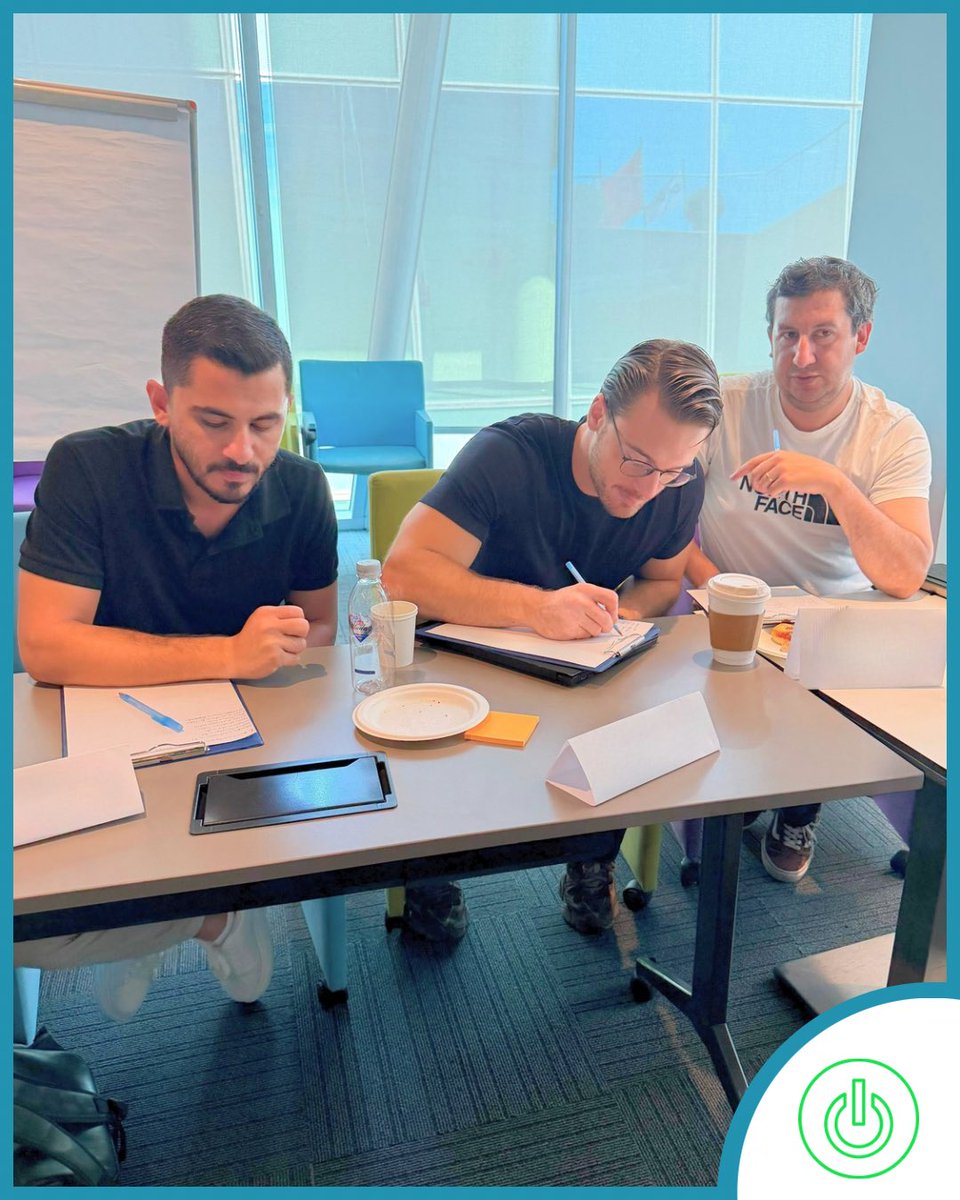 onlifeglobal's tweet photo. Satışın geleceği, bugünün alışkanlıklarıyla kazanılmıyor. Kerem Konca liderliğinde, Dr. Serhan Yılmaz’ın katkılarıyla Related Digital ve Doğuş Teknoloji ekipleriyle “Satışta Ustalık 2026”da yeni nesil satış, yapay zekâ ve takım başarısını ele aldık. Tüm katılımcılara teşekkürler! https://t.co/WC8Q6adtwU